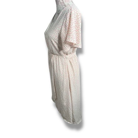 Sienna Sky Ditsy Floral Ivory Short Sleeve Faux Wrap Dress Size Medium Prairie - Picture 7 of 9